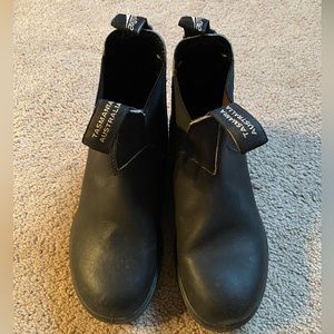 Black Leather Blundstone 510w Chelsea Boots Size 6